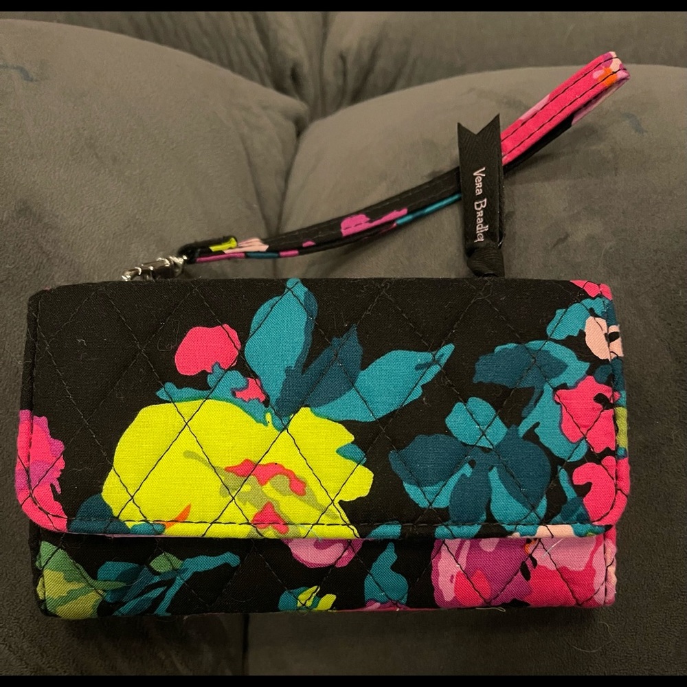 Vera Bradley Wallet with Wristlet Attachment